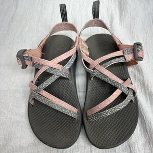 Chaco pink & gray‎ strappy arch support kids 1 sandals Outdoor Beach Swim Hiking